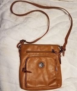 Cross body bag! Man made! Stylish!